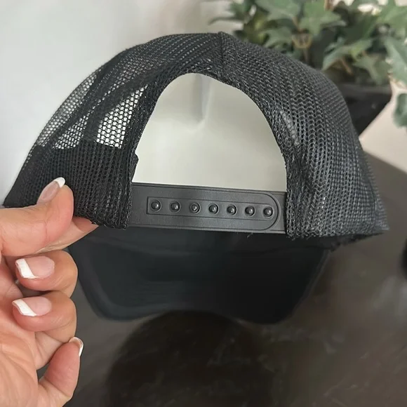 You look like you love me Trucker Hat Country Music Song Theme Pink Black White - Picture 10 of 14